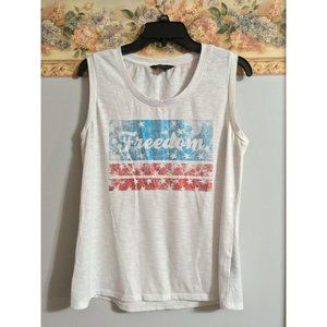Rock & Republic Medium White Freedom Patriotic Sleeveless Casual Festive Top